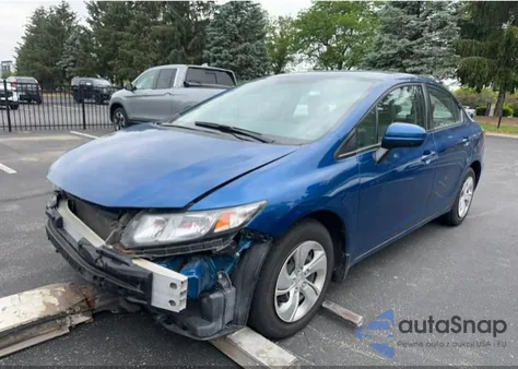 2015 Honda Civic Lx z USA, uszkodzony, nr VIN 2HGFB2F43FH059351